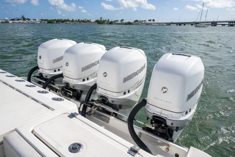  Yacht Photos Pics 2017 Hcb 53 Suenos Rxv - Image 11