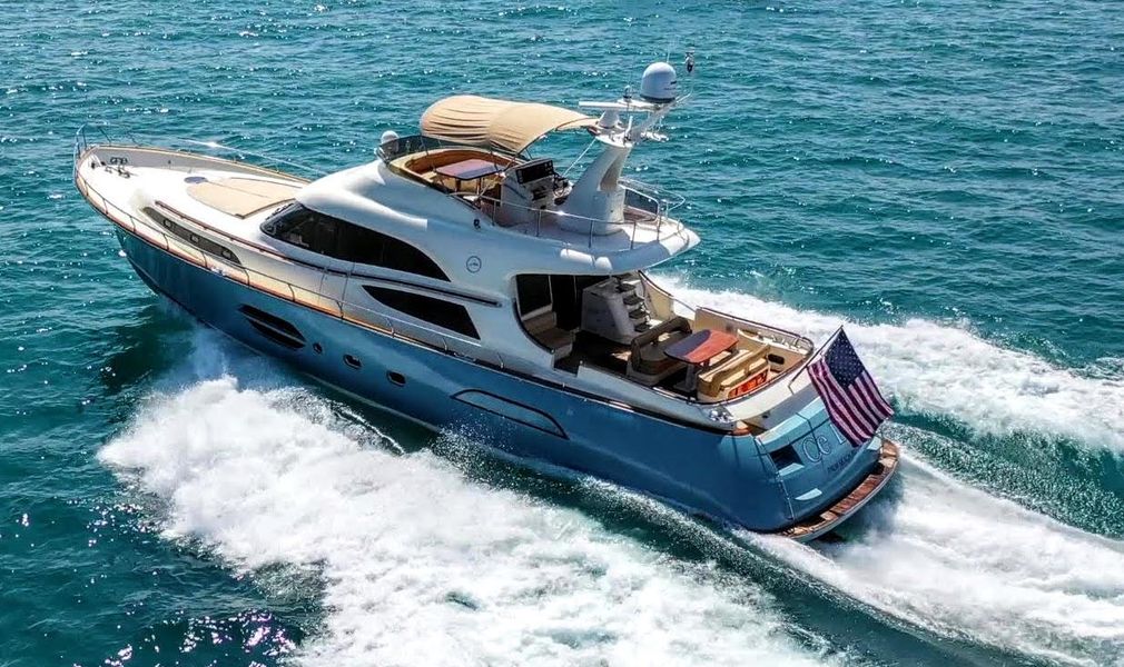 2006 Mochi Craft 74' Dolphin