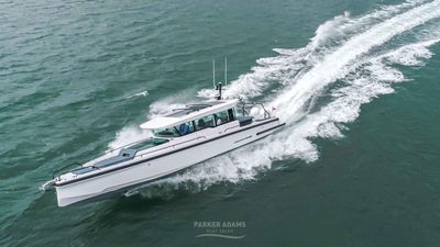 2023 Axopar 37 Cross Cabin Brabus Line