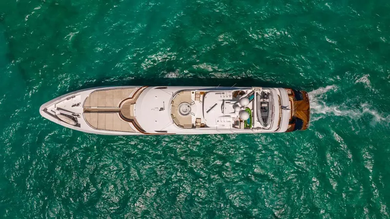 Nicole Evelyn Yacht Photos Pics 