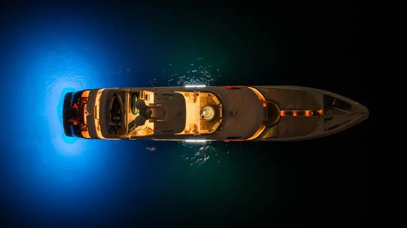 Nicole Evelyn Yacht Photos Pics 