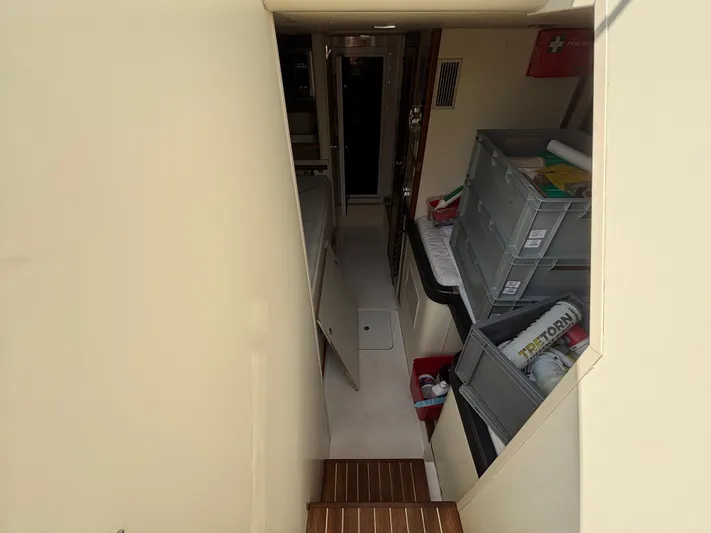 Schatzi Yacht Photos Pics 