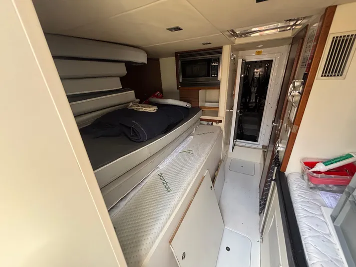 Schatzi Yacht Photos Pics 