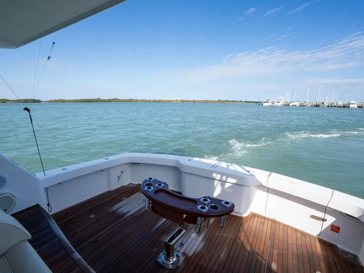 Lucia B Yacht Photos Pics 