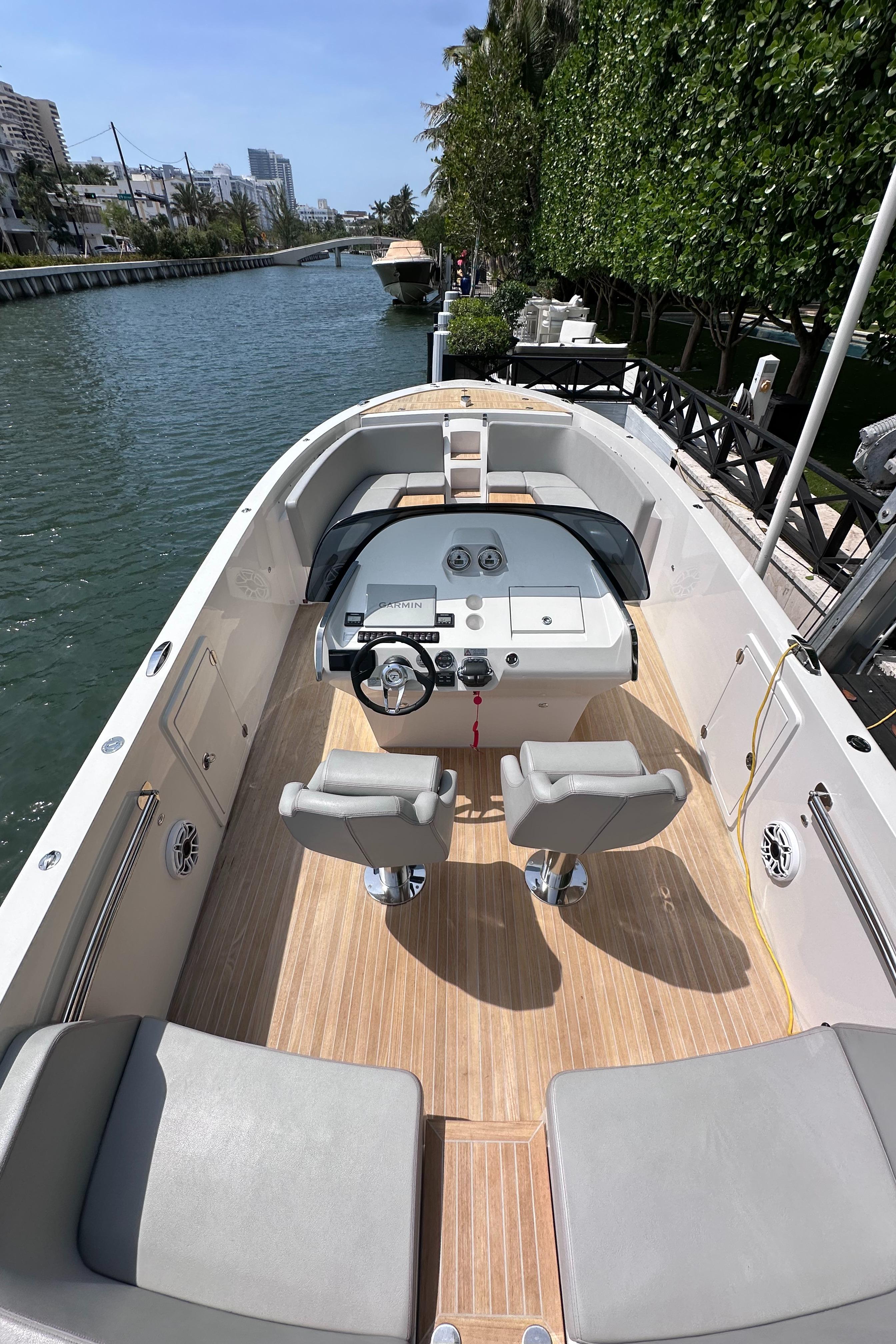 2022 Frauscher 1017 GT Center Console for sale - YachtWorld