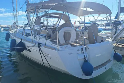 2017 Jeanneau Sun Odyssey 519