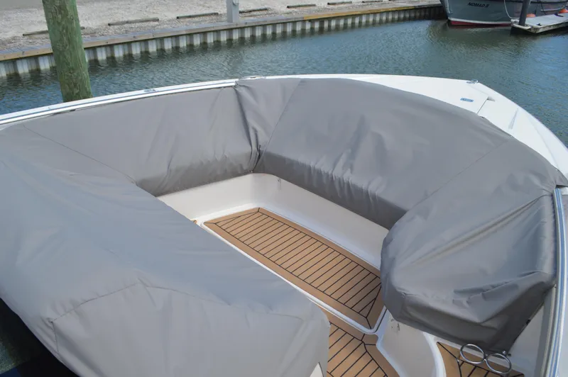 Lisa Marie Yacht Photos Pics Tiara 48 LS - Bow Covers