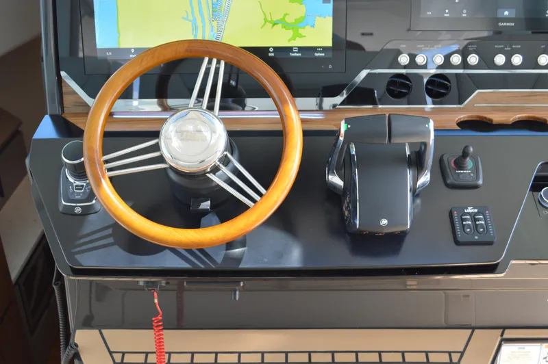 Lisa Marie Yacht Photos Pics Tiara 48 LS - Wheel, Throttle, Bow Thruster and Trim Tab Controls
