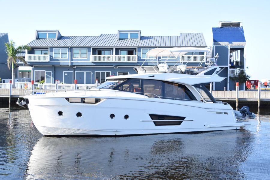 2022 Greenline 45 Fly