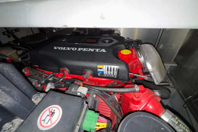  Yacht Photos Pics Volvo Penta engine in a 2005 Silverton 34 Convertible boat.