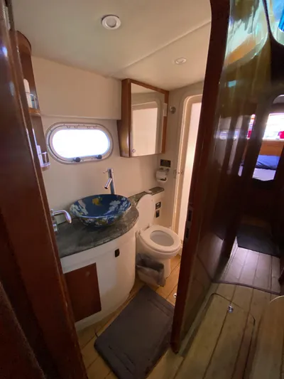 Rattlesnake Yacht Photos Pics 