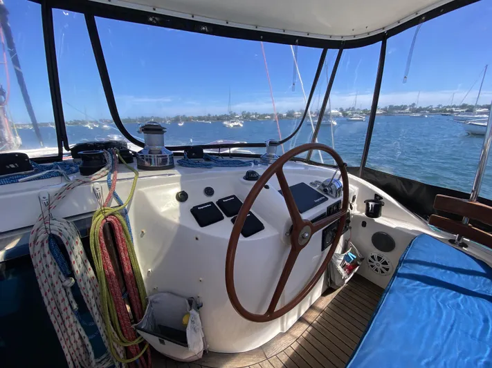 Rattlesnake Yacht Photos Pics 