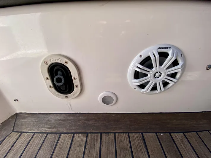 Rattlesnake Yacht Photos Pics 