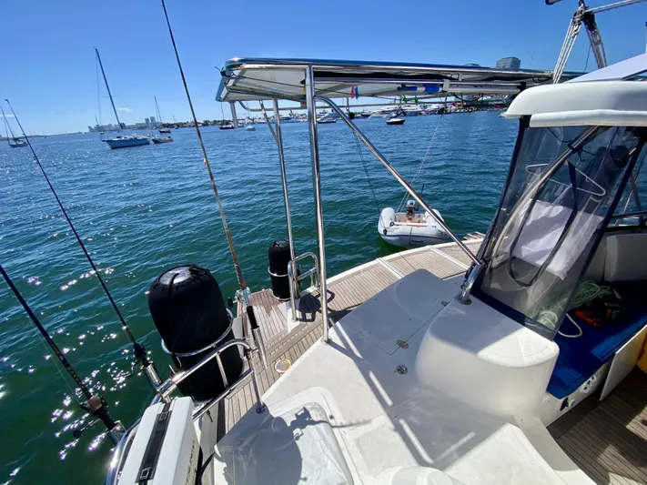 Rattlesnake Yacht Photos Pics 