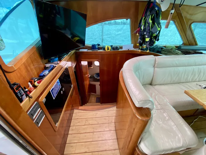 Rattlesnake Yacht Photos Pics 