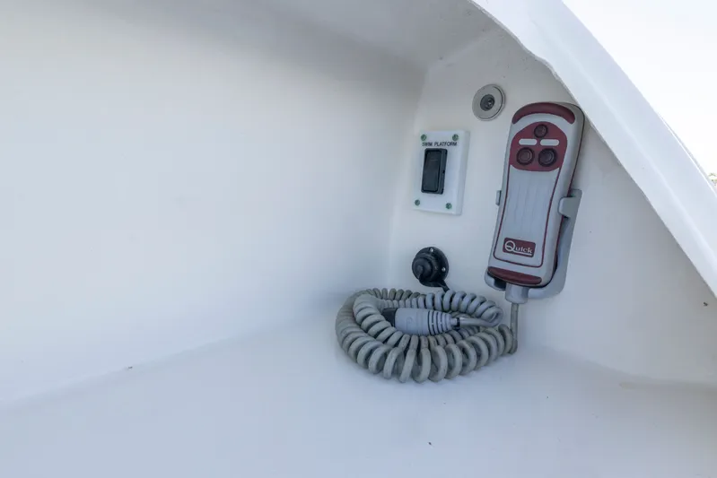 Caroline Kai Yacht Photos Pics 