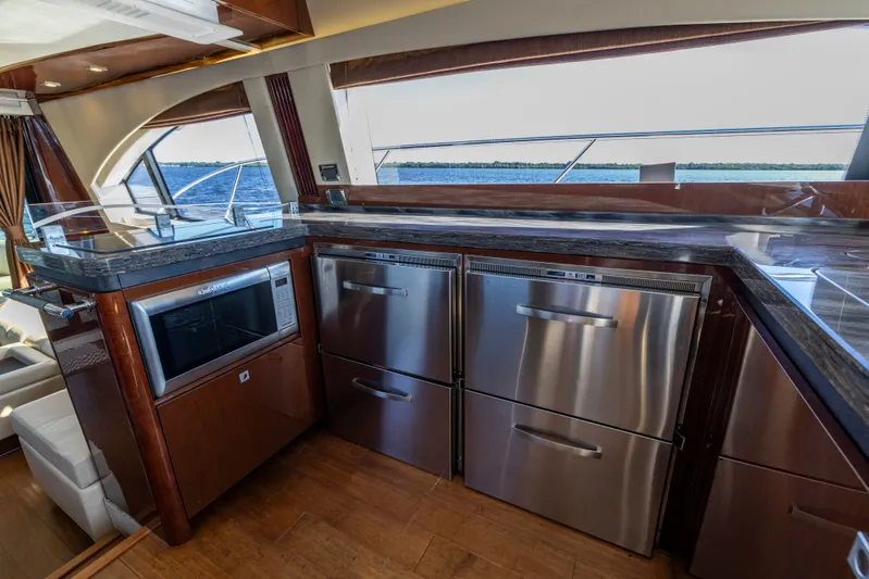 Caroline Kai Yacht Photos Pics 