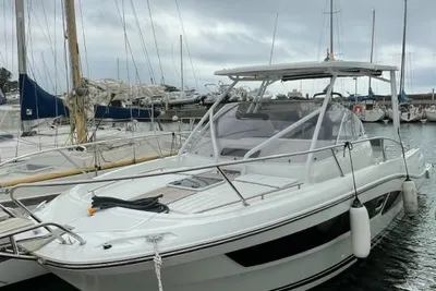 2022 Jeanneau Cap Camarat 9.0 WA