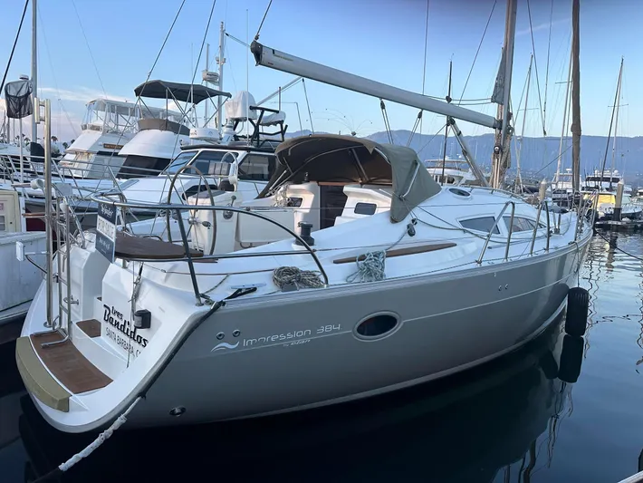 Tres Bandidos Yacht Photos Pics 