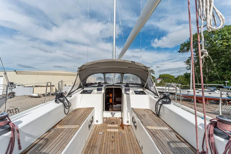 Rusalka Yacht Photos Pics Italia Yachts 13.98, 2015 model, featuring a spacious deck and cockpit area.