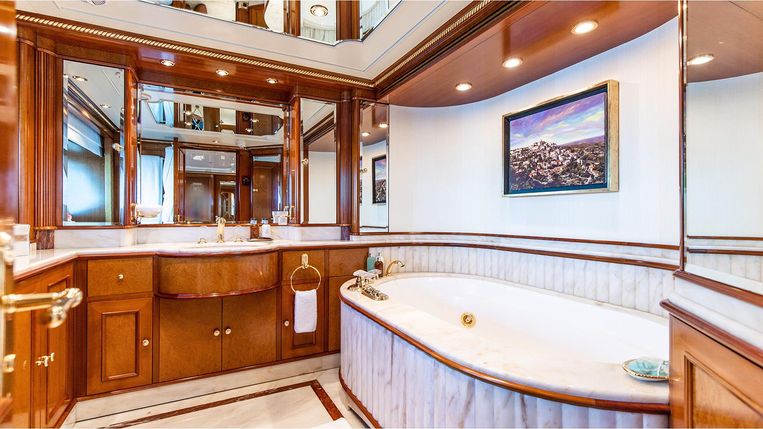2003-180-6-benetti-55m-2003-2022