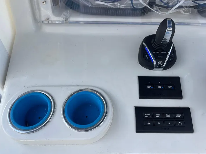 Just Us Yacht Photos Pics 