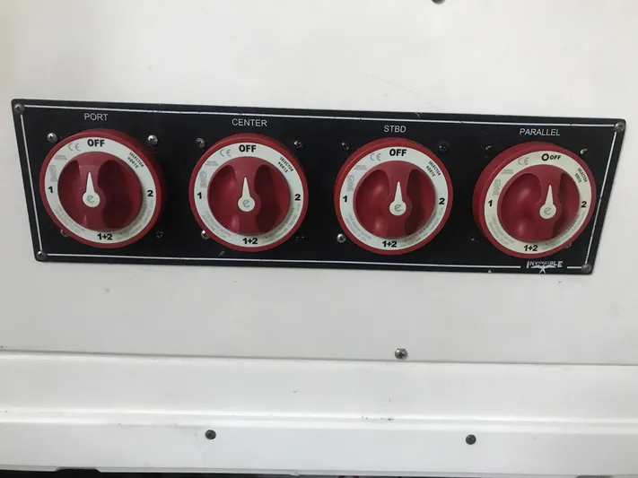 Just Us Yacht Photos Pics 