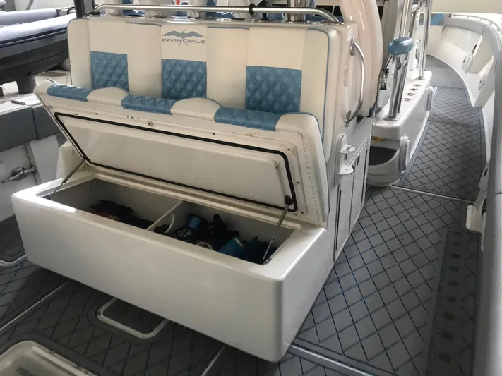 Just Us Yacht Photos Pics 