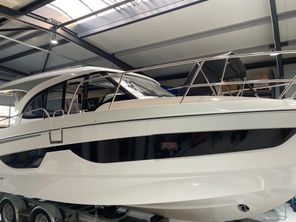 2022 Beneteau Antares 11 OB