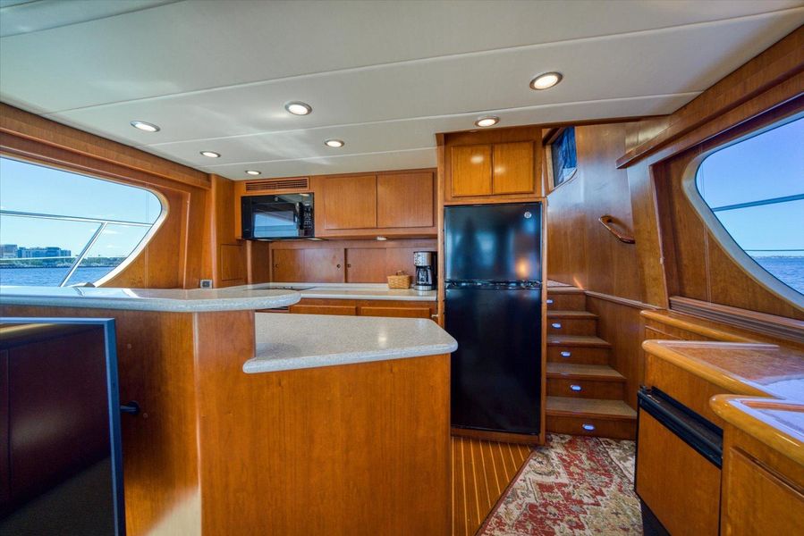 2008 Symbol 50 Pilot House