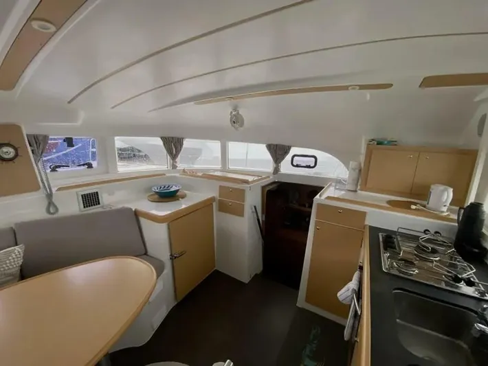 Blue Mind Yacht Photos Pics 