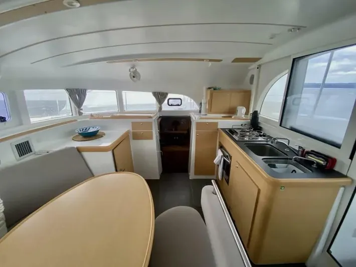 Blue Mind Yacht Photos Pics 