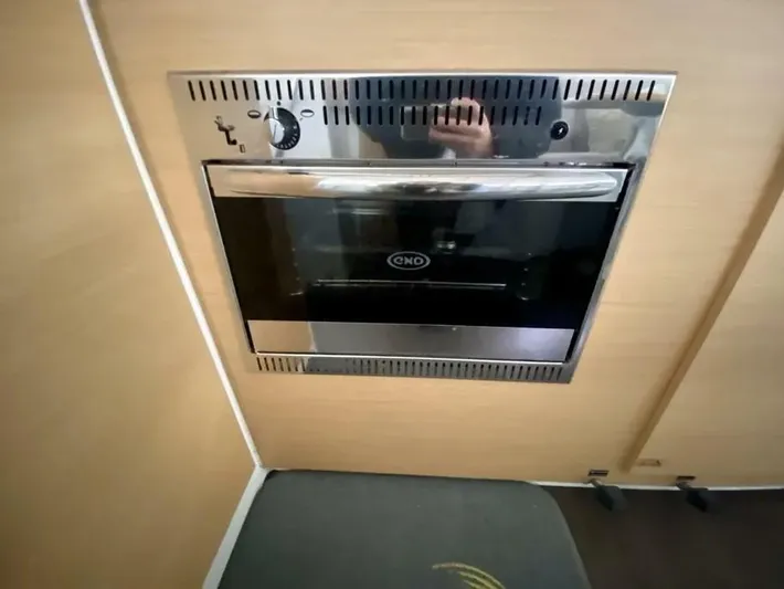 Blue Mind Yacht Photos Pics 