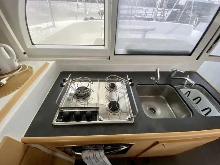 Blue Mind Yacht Photos Pics 