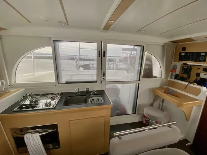 Blue Mind Yacht Photos Pics 