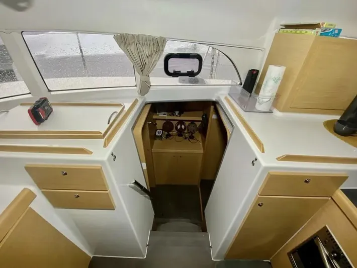 Blue Mind Yacht Photos Pics 