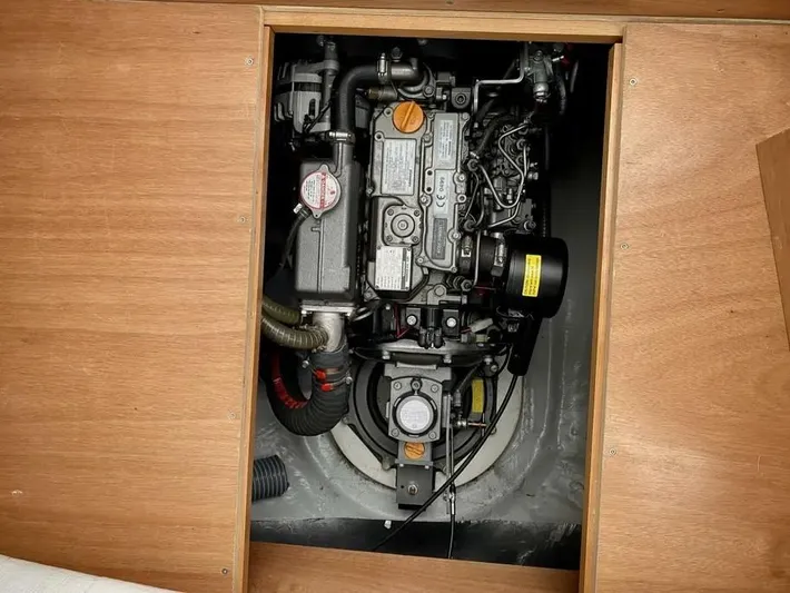 Blue Mind Yacht Photos Pics 