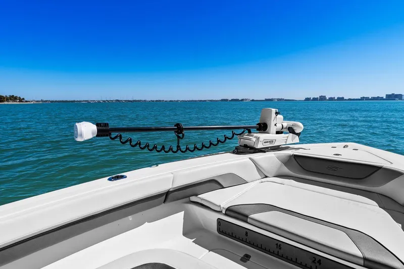  Yacht Photos Pics ShearWater 270 SS Carolina Open 2022 on open sea.