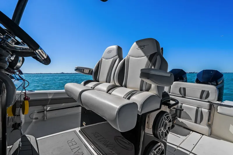  Yacht Photos Pics Interior view of ShearWater 270 SS Carolina Open 2022 boat.