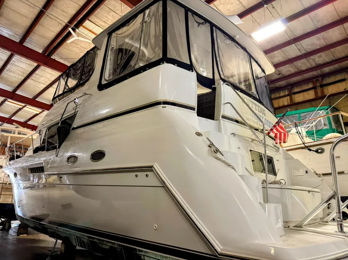 Kutting Loose 3 Yacht Photos Pics 