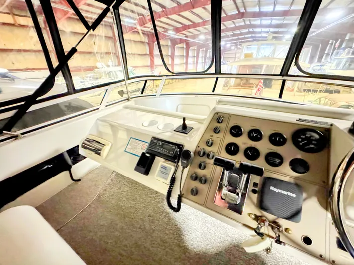 Kutting Loose 3 Yacht Photos Pics 