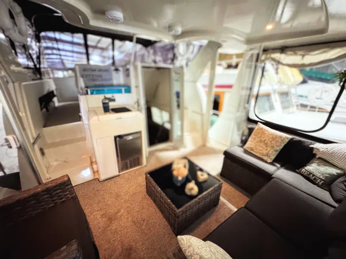 Kutting Loose 3 Yacht Photos Pics 