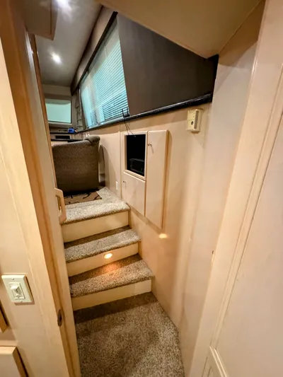 Kutting Loose 3 Yacht Photos Pics 