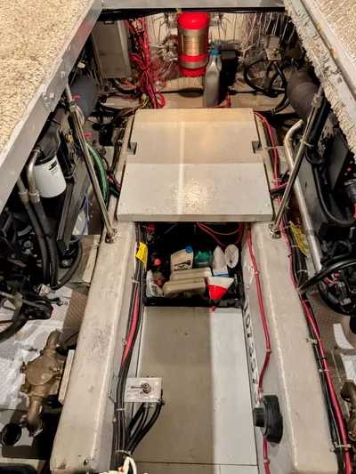 Kutting Loose 3 Yacht Photos Pics 