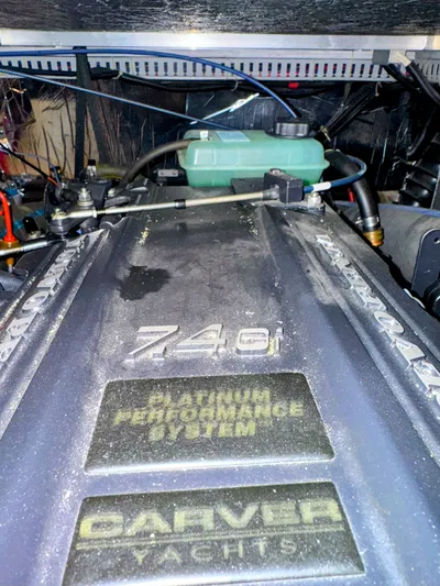 Kutting Loose 3 Yacht Photos Pics 