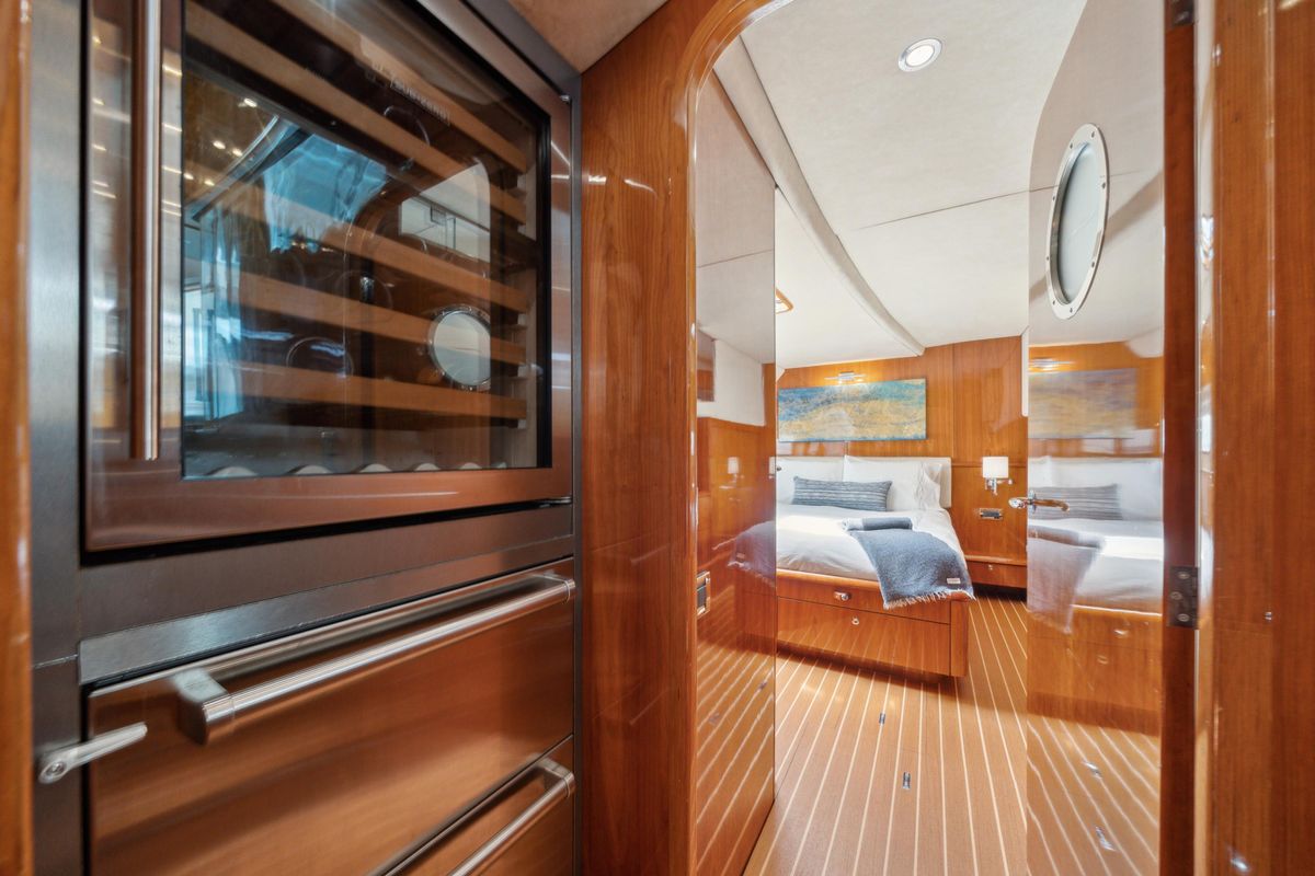 2008 Privilege 74 