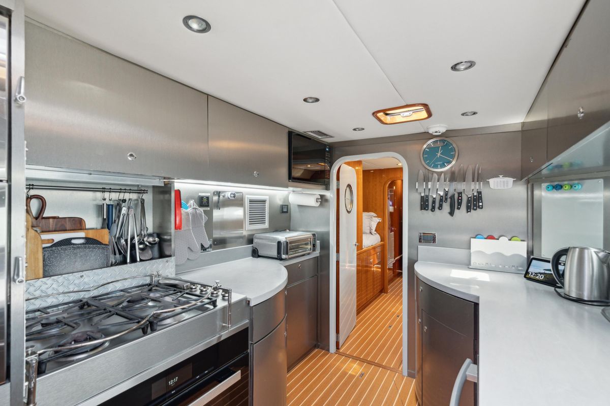 2008 Privilege 74 