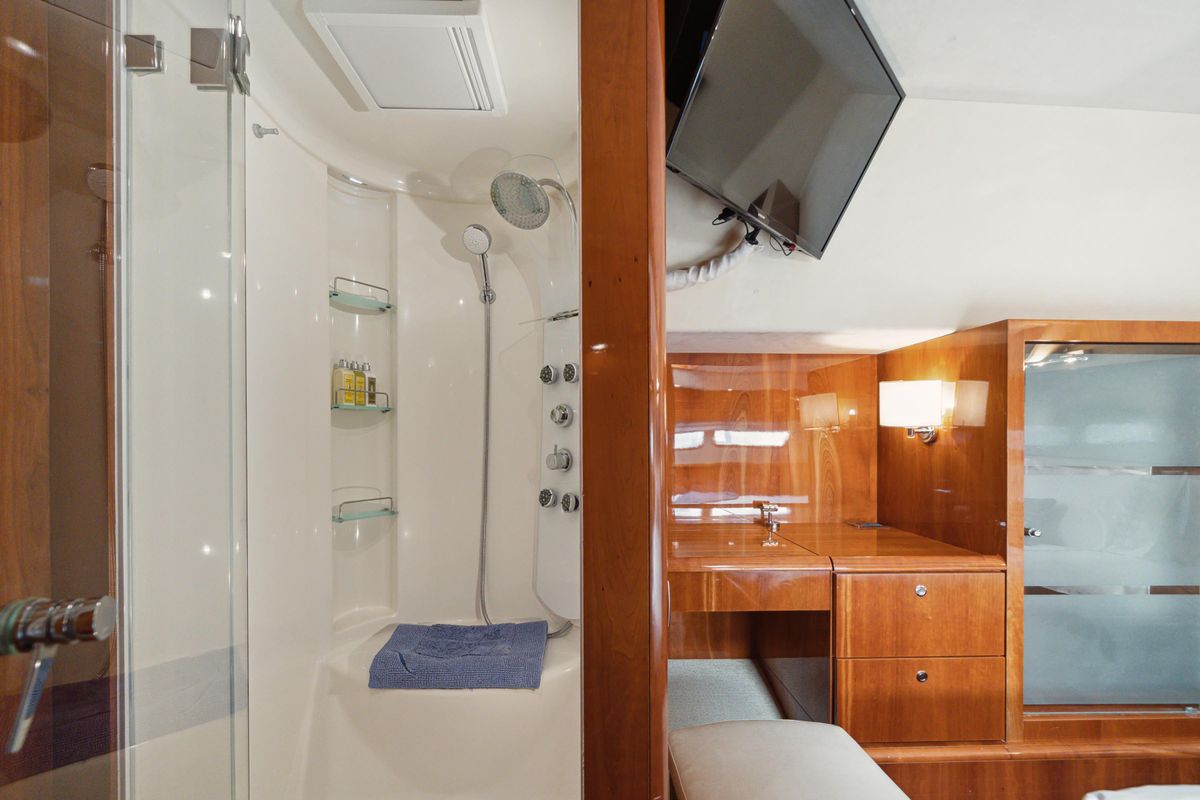 2008 Privilege 74 