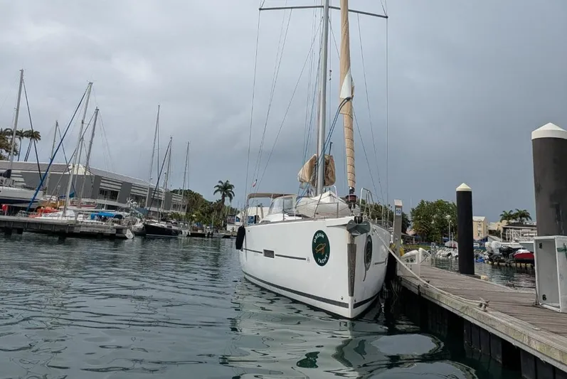 Nevis Yacht Photos Pics 