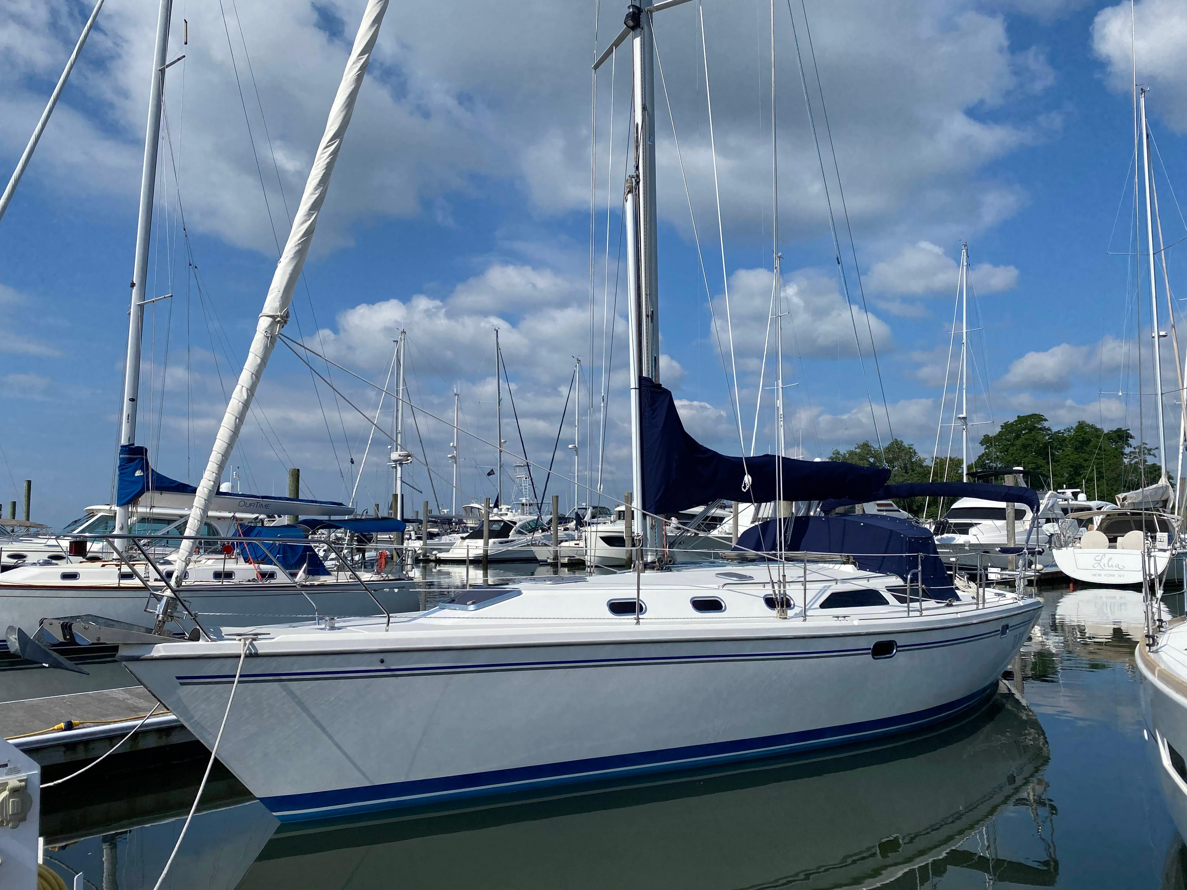 2006 Catalina 42 MkII Racer/Cruiser for sale - YachtWorld